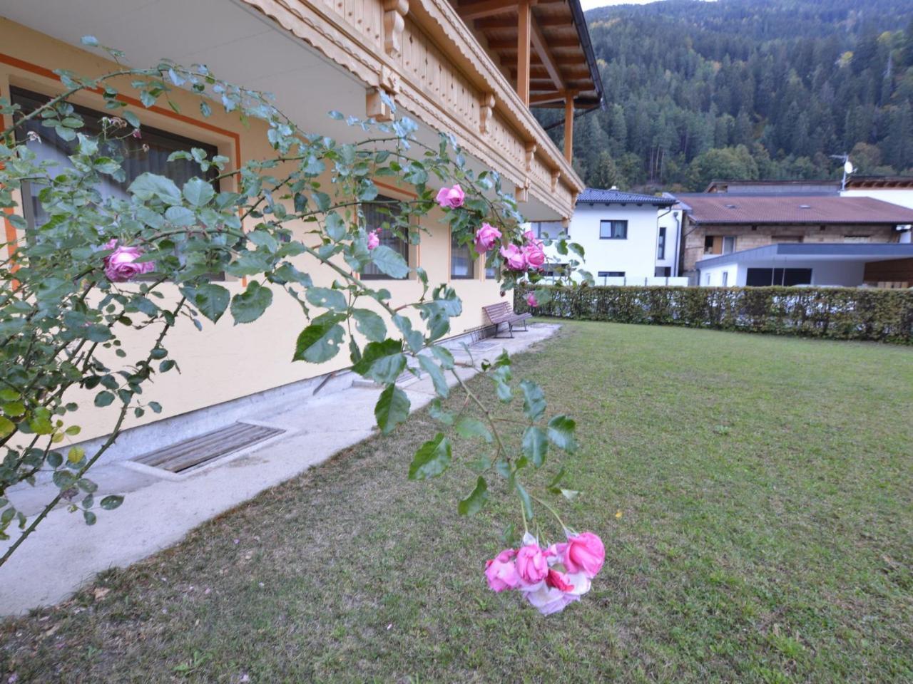 Cozy Apartment In Oetz Close To Ski Area Exterior foto
