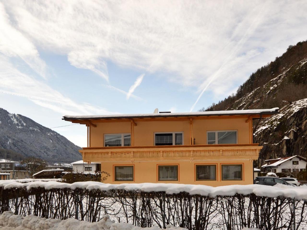 Cozy Apartment In Oetz Close To Ski Area Exterior foto